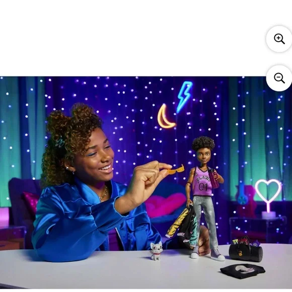 Monster High Clawd Wolf Doll in Black and Purple Jacket - Picture 3 of 5